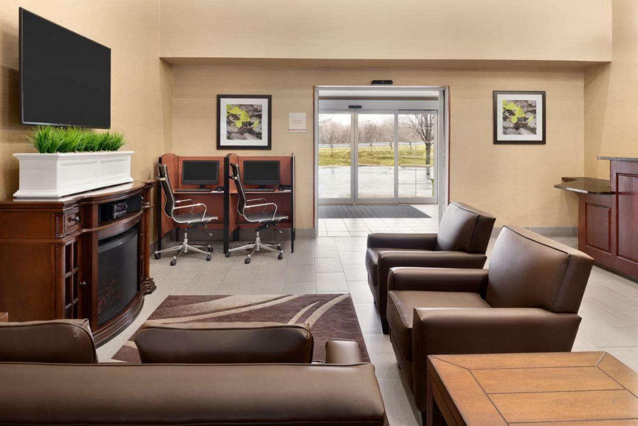 Hawthorn Extended Stay By Wyndham Milwaukee Airport Oak Creek Exterior photo